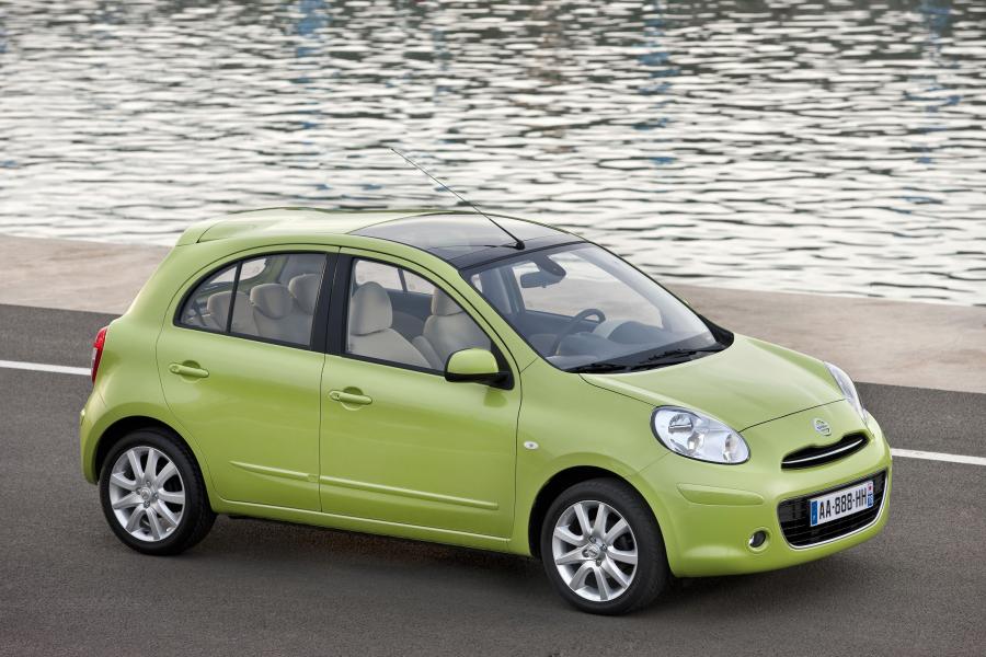  Nissan Micra 2010 года  (фото 46 из 70)
